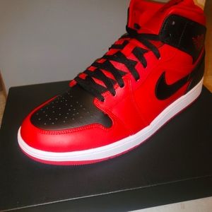 Air jordan mid